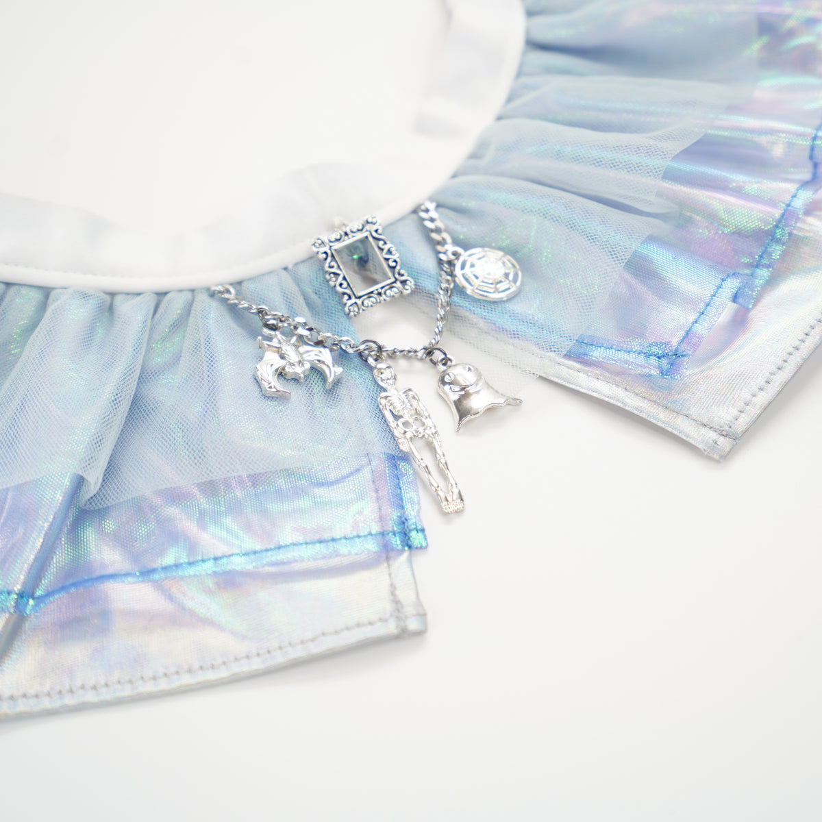 Haunted Gallery (1-Aurora Mist) | Pet Neckwear