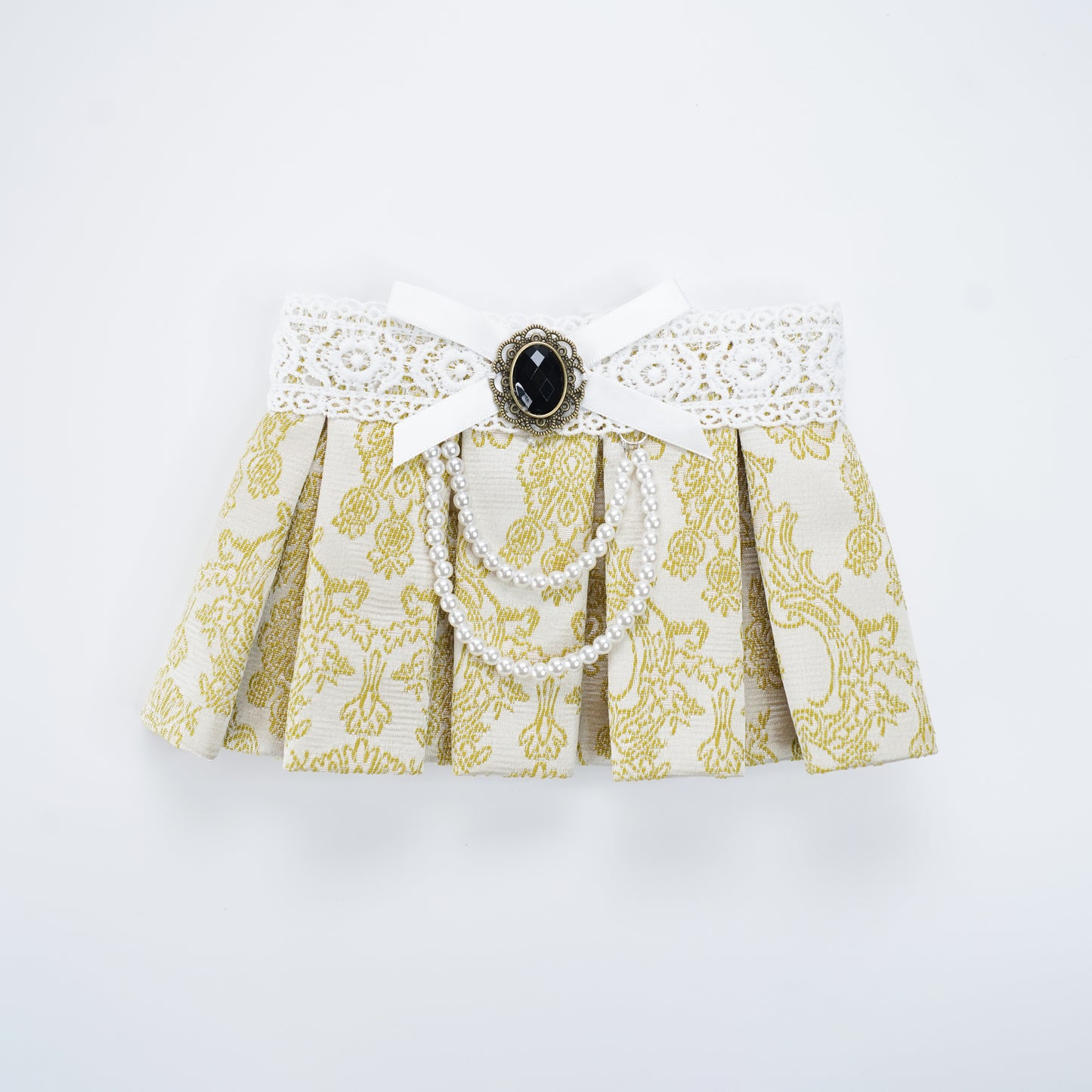 Gwendolen (1-Gilded Vanilla Brocade) | Pet Neckwear