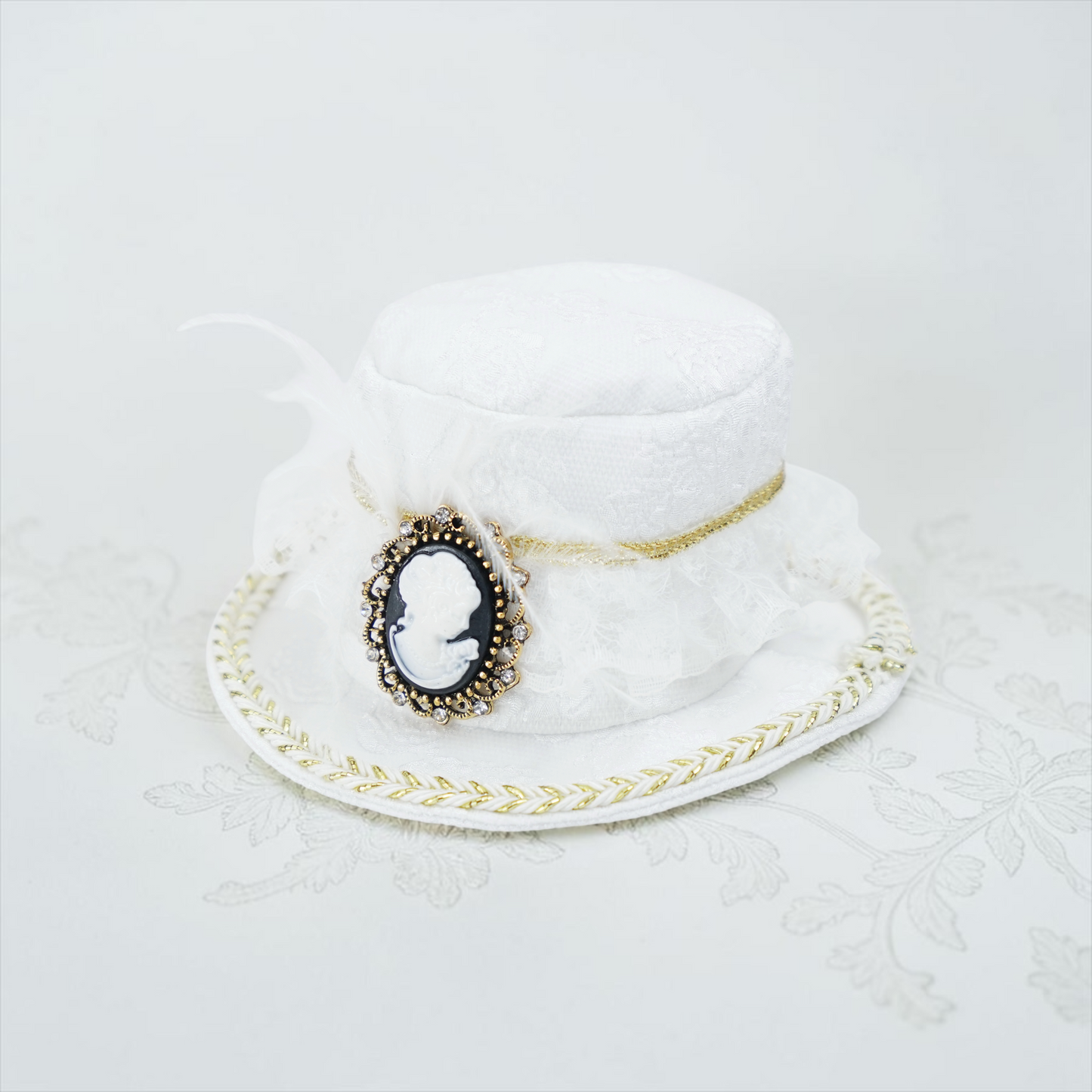 Augusta (2-Bridal Alabaster White) | Pet Hat